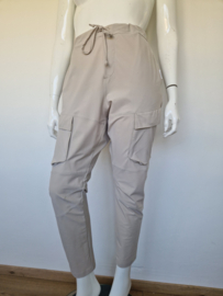 Penn & Ink cargo pantalon. Maat 44. Beige.