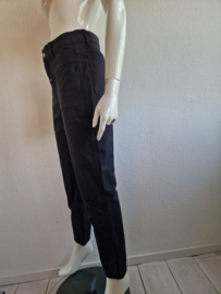 Closed pantalon Pedal Pusher. It.maat 46 (38/40). Zwart
