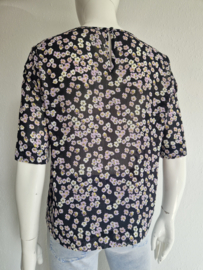 Another Label blouse. Maat M. Bloemenprint.