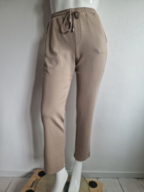 Milano Italy jogging pak. Maat 42. Beige/modal.