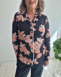 Studio Anneloes blouse. Maat M. Zwart/print.