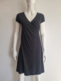 King Louie cross dress. Maat M. Zwart/stippenprint.