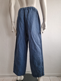 Trix en Rees pantalon Ulla. Maat M. Jeansblauw.