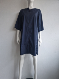 Zenggi jurk. Maat M. Donkerblauw.
