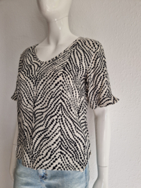 Fabienne Chapot top Vaya Frill. Maat 36, Crème/print.