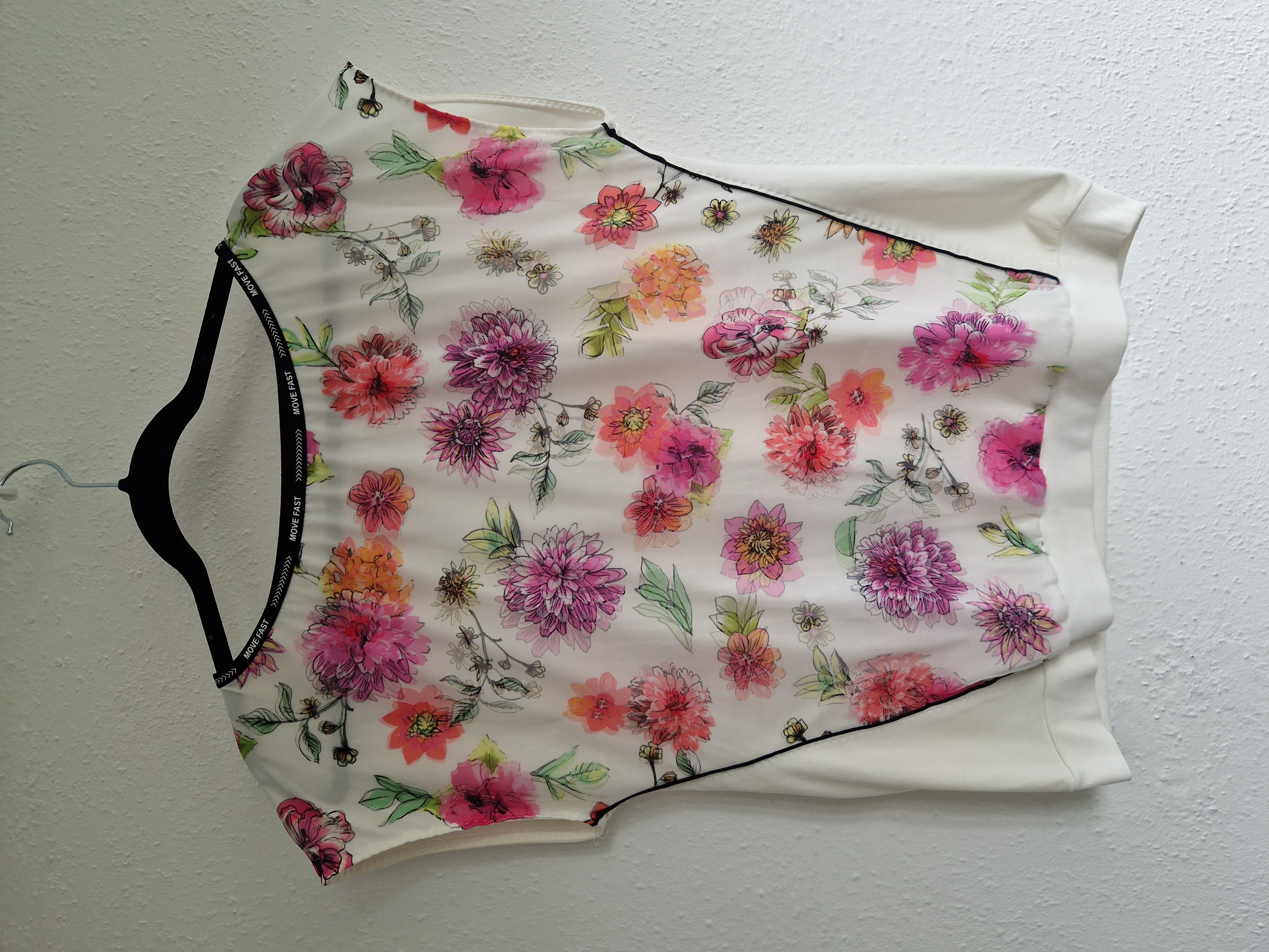 Marc Cain Sports top. Maat 3, Crème/bloemenprint.