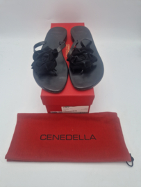 Cenedella slippers. Maat 39,5, Zwart/leer.