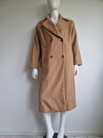 Esqualo double breased mantel. Maat 40, Camel.