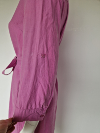 Kyra linnen doorknoopjurk. Maat 36, Roze.