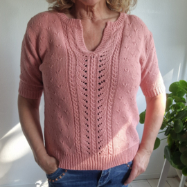 Edith & Ella trui met V-hals. Maat L. Roze.