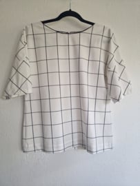 Apanage top. Maat 38, Crème/ruit.
