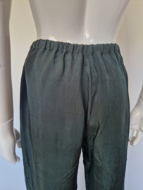 Trix en Rees pantalon Scorpio. Maat M. Donkergroen