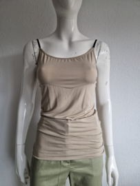 Trix & Rees top Rome. Maat M. Beige.