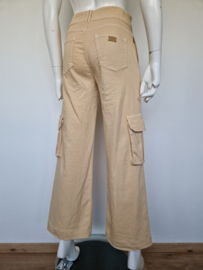 Nenette Milano cargo broek. Maat 36/38. Beige.