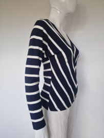 Marc Cain top in zwart met witte strepen| N3 |