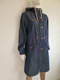 Rainfest Amsterdam denim regenjas. Maat L. Blauw.