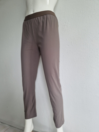 TrixenRees set (broek en shirt) Puk & Pau. Maat M. Taupe/travelstof.