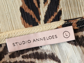Studio Anneloes top . Maat L. Crème/print.