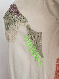 Twin Set top. Maat 36/38. Beige/lovers.