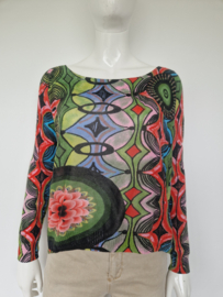 Desigual trui. Maat M. All over print.