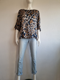 Studio Anneloes top. Maat L. Dierenprint.