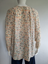 Zijden blouse. Maat M. Bloemenprint