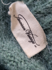 American Vintage vest. Maat L. Groen/mohair.