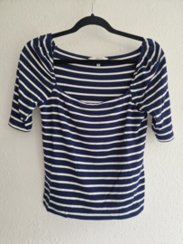 L.K. Bennett London top. Maat S. Blauw/wit gestreept.