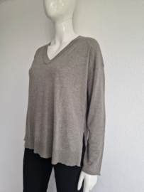 Penn & Ink pullover. Maat XS. Grijs
