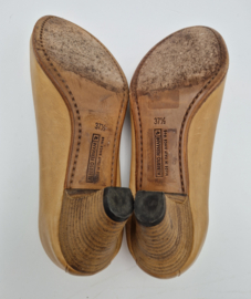 Alberto Fermani leren pumps. Maat 37.5. Camel