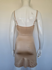 Spanx corrigerende onderjurk. Maat S. Nude