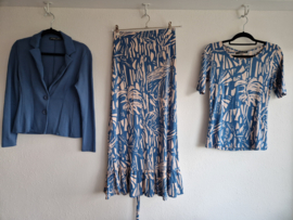 Juffrouw Jansen 3-delige set. Maat 36/38,