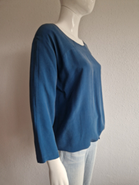 Humanoid top. Maat L. Petrol.