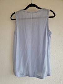 Aperto top. Maat 36, Lichtblauw/zijde.