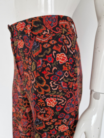 Geisha pantalon. Maat 36/38, Zwart/print.