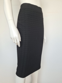 Supertrash midi rok. Mt. 38. Zwart.