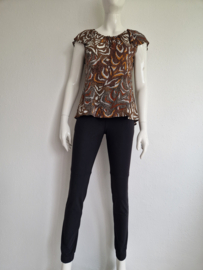 Summum Woman top. Maat 34. Bruin/oranje/print.