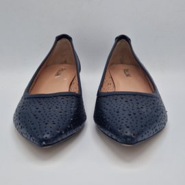 Pollini pumps. Maat 41, Donkerblauw/opengewerkt leer.