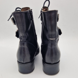 Nero Giardini veterboots. Maat 41, Zwart/leer.