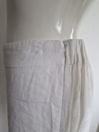 Blubianco pantalon. IT. maat 44 (38). Wit/linnen.