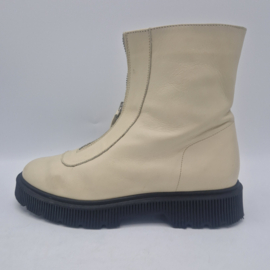 Kurt Geiger chunky boots. Maat 41. Crème/leer.