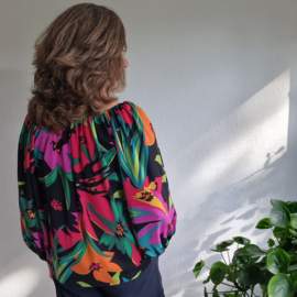 Joseph Ribkoff blouse | Maat 40 | Tropische bloemenprint |