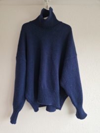 Babaa coltrui no 17, Maat AS. Nachtblauw/wol.