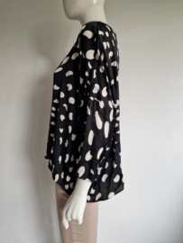 Manila Grace top. Maat 38/40, Zwart/off white
