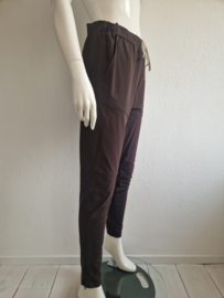 Penn & Ink N.Y. pantalon. Maat 40. Chocoladebruin/travelstof.