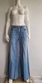 Scotch & Soda jeans met wijde pijpen. Maat 29/32, Blauw.