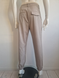 Yaya pantalon. Maat 36, Beige.