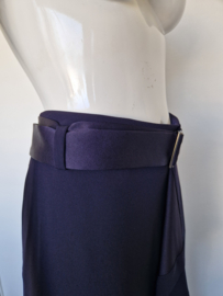 Riani midi rok met overslag. Maat 38/40. Donkerblauw
