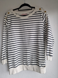Studio Anneloes sweater. Maat XL. Crème/zwart gestreept.
