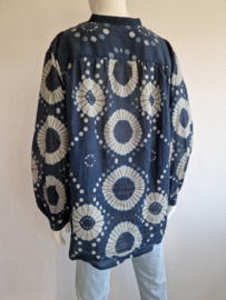 Mare di Latte blouse. Maat 3, Blauw/batik.